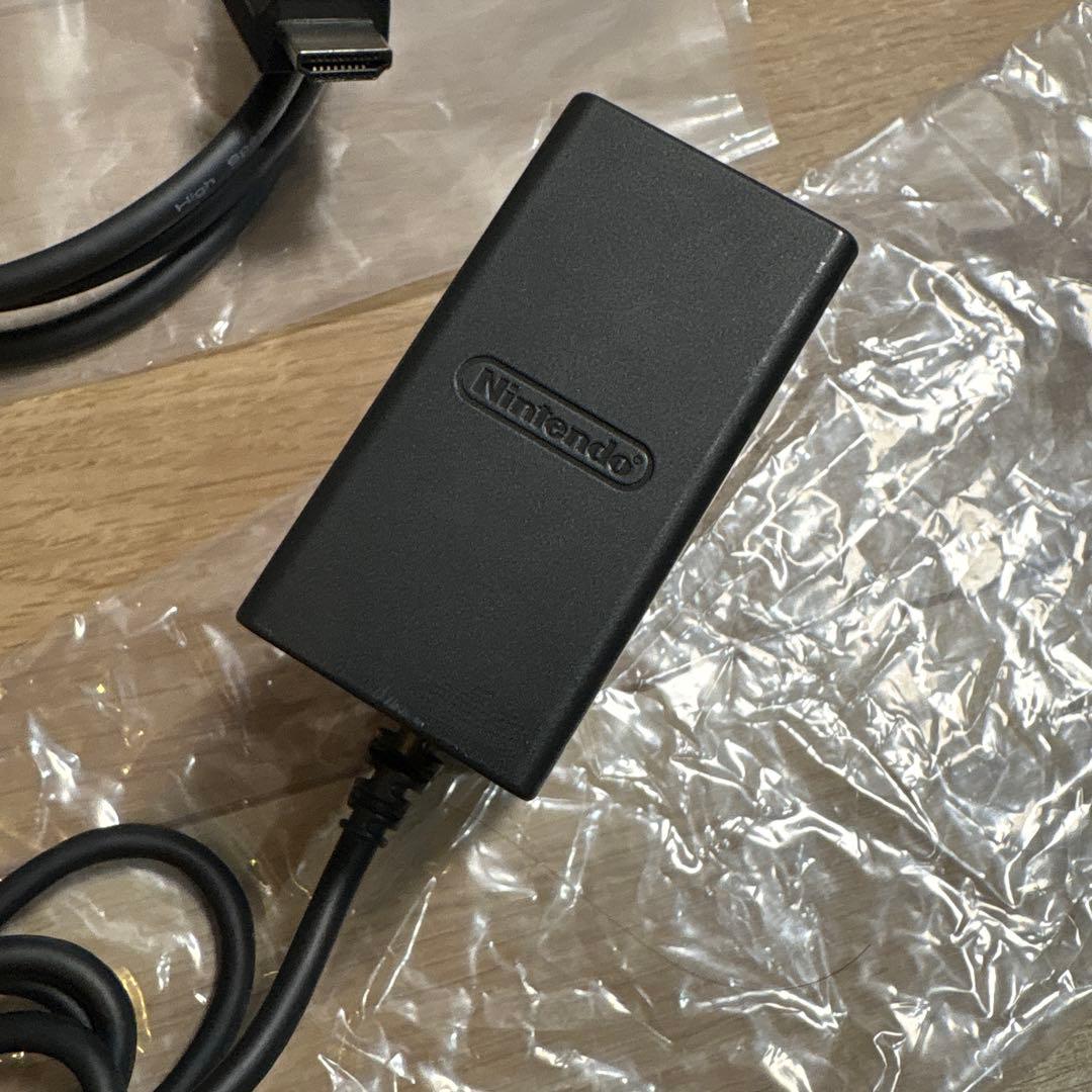 Nintendo Switch 本体 青・赤