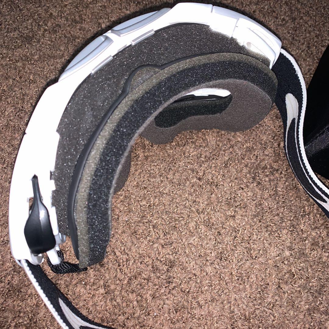 オークリースノーゴーグル OAKLEY GOGGLE