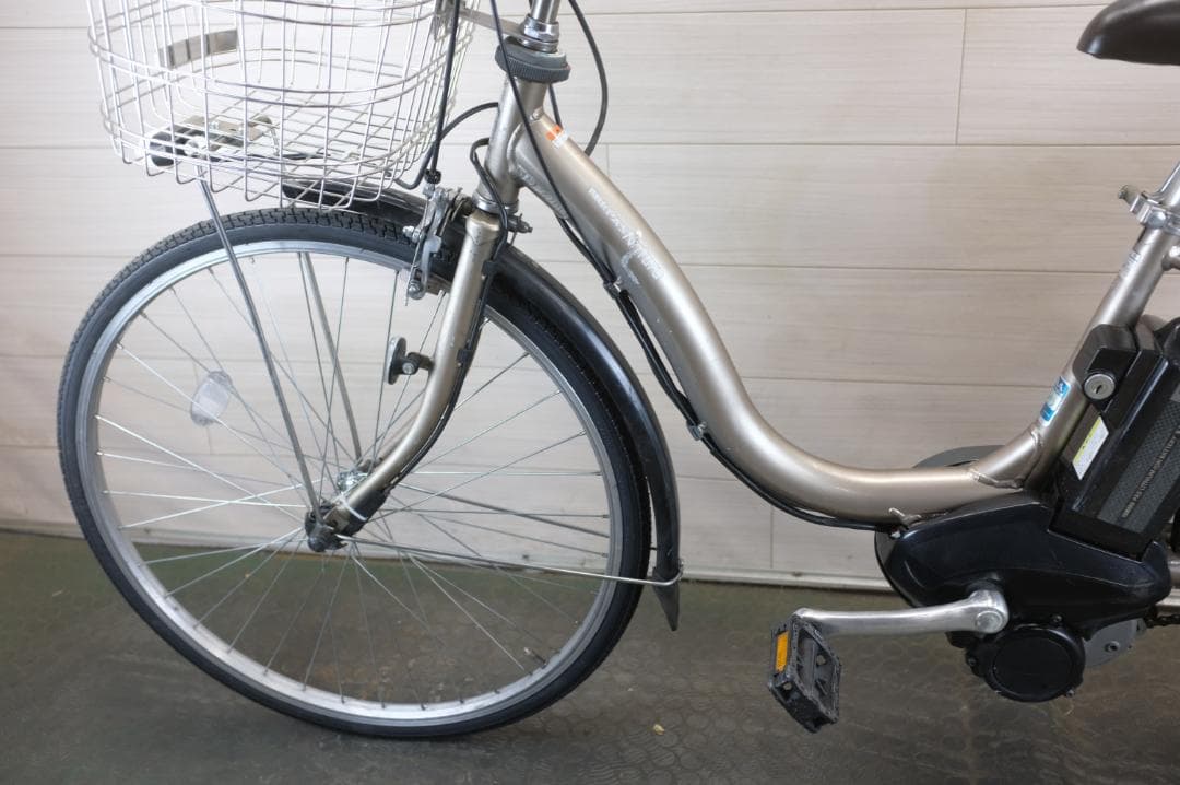 電動自転車 ヤマハPAS　26インチ　3段　8.7Ah タイヤ新品