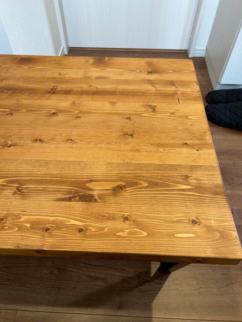 センターテーブル　カフェテーブル　ローテーブル　LOWYA