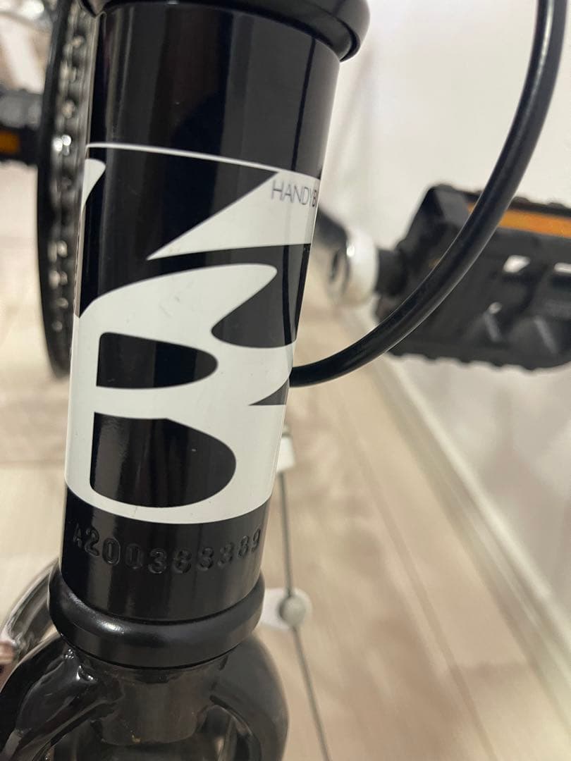 HANDYBIKE 折りたたみ自転車 ブラック　6インチ