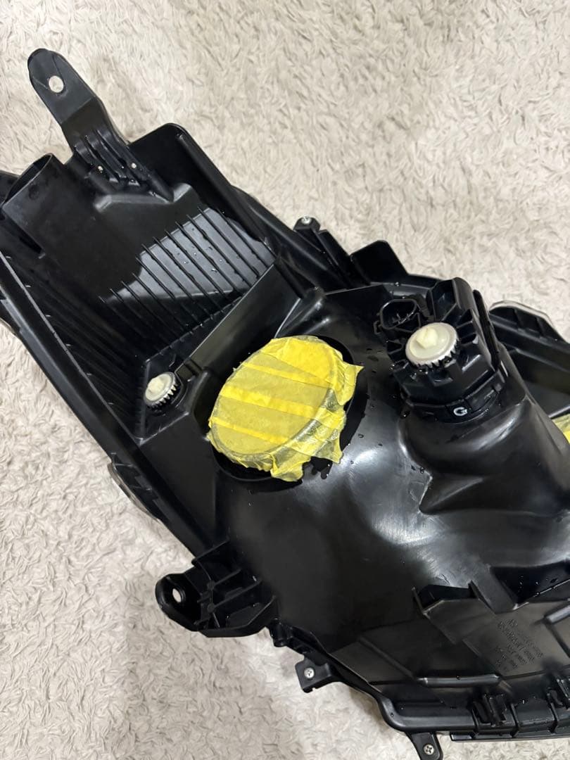 130系 後期 ヴィッツ 純正ヘッドライト 左