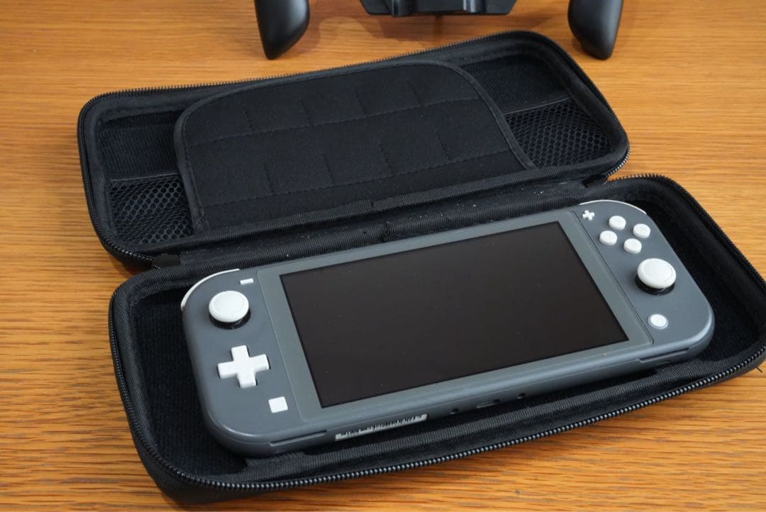 Nintendo Switch Lite（スイッチライト） |GRAY（グレー）