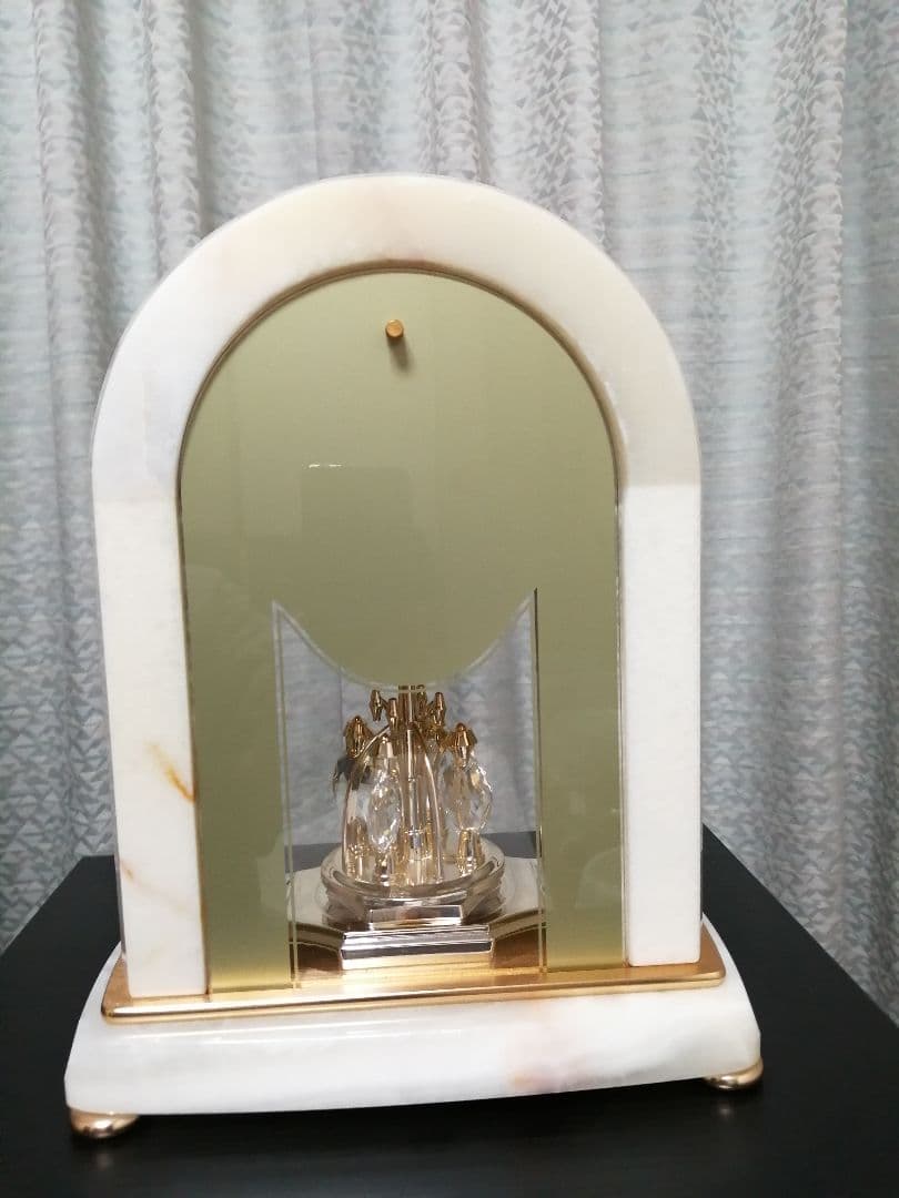 セイコーエンブレム　オニキス電波置時計　美品