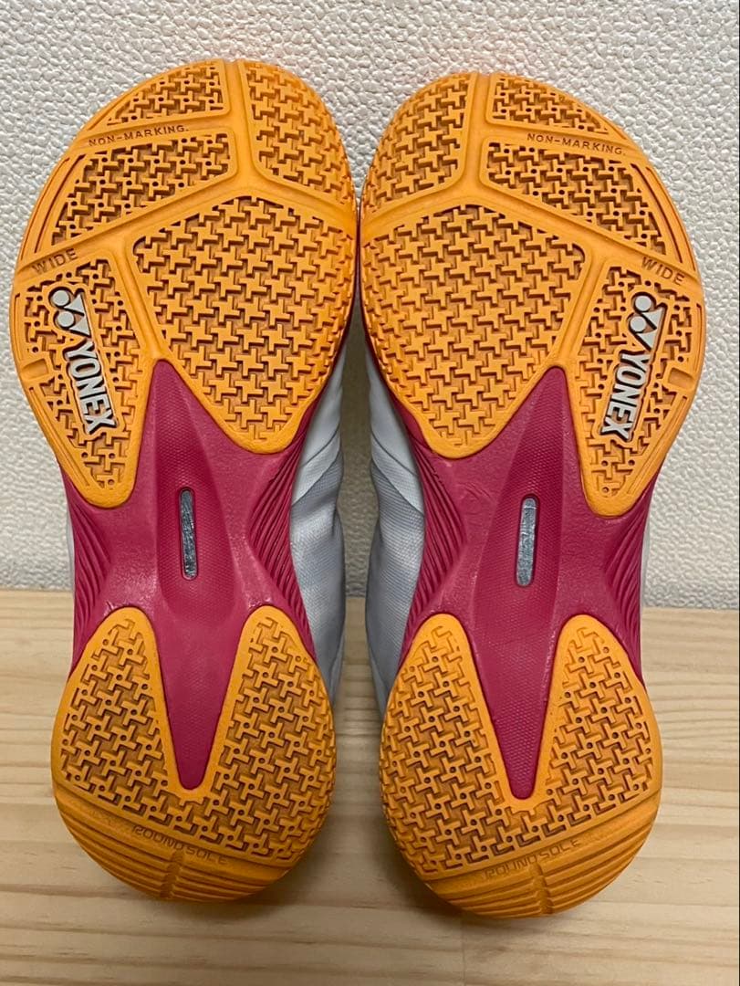YONEX バドミントンシューズ コンフォートZ ワイドミッド