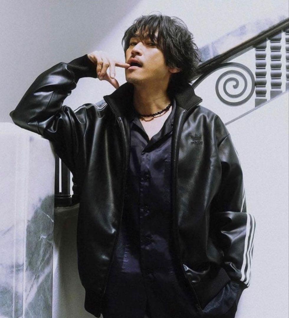 新品2XL】窪塚洋介 アディダス フェイクレザージャケットトップ プレザー3S黒