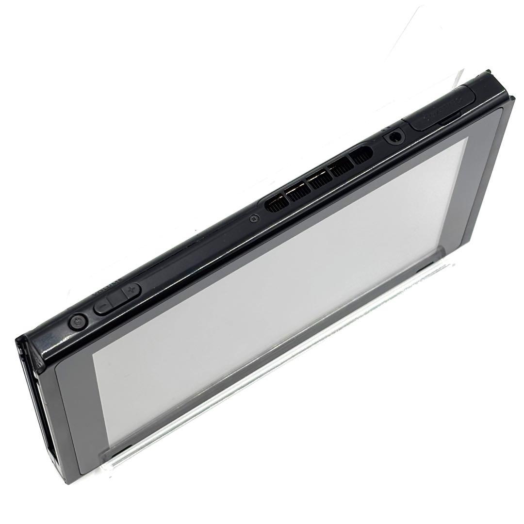 【美品】Nintendo Switch 2019年製 バッテリー強化版 本体のみ