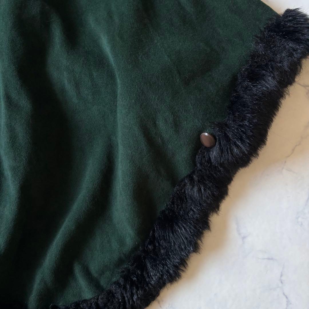 パリエンヌ　ファー付きポンチョ　ウール100% ケープコート◆6746