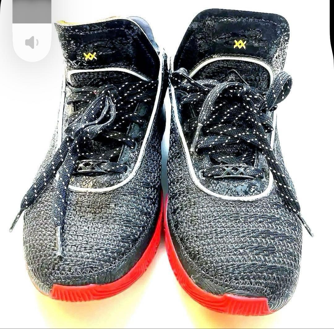 極美品 NIKE レブロン20 26cm バッシュ 黒赤