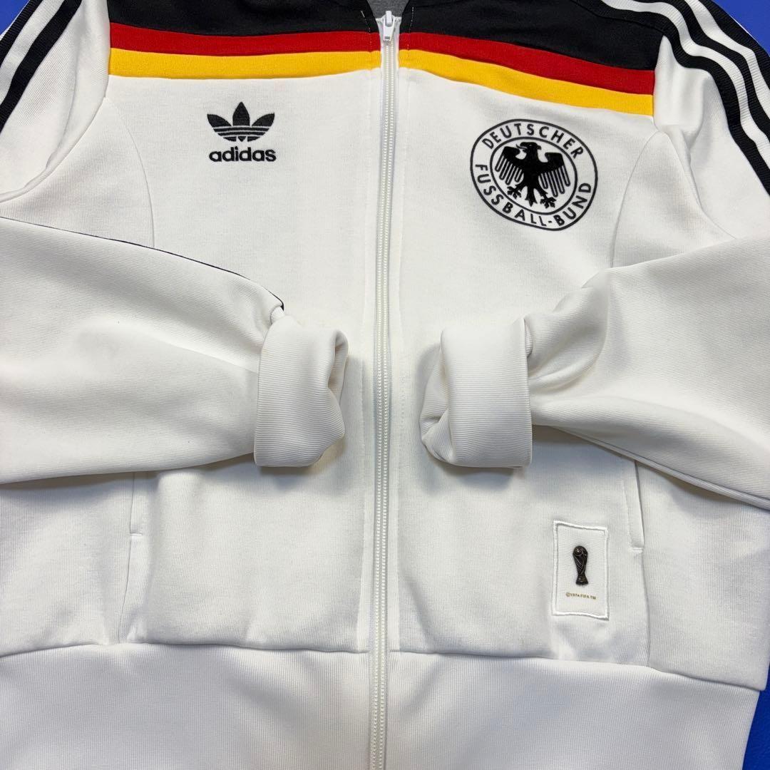 アディダス　ドイツ代表　サッカージャージ　L トラックジャージ　FIFA 刺繍