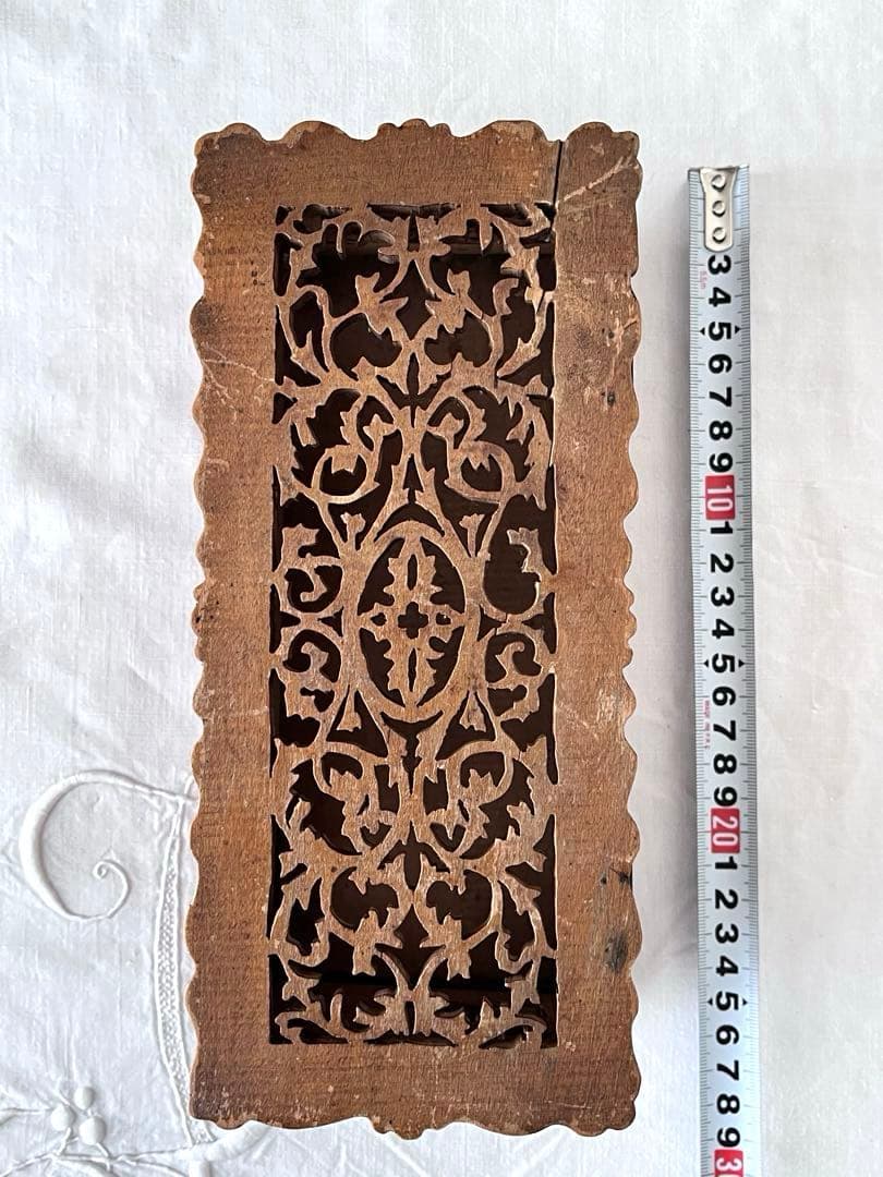 【美品】フランスアンティーク 木製レリーフ装飾 木細工 BOX 小物入れ3277