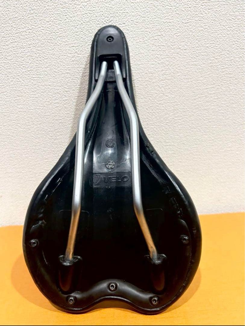 【ピナレロMOST】未使用のサドル（VERO別注）◆PINARELLO