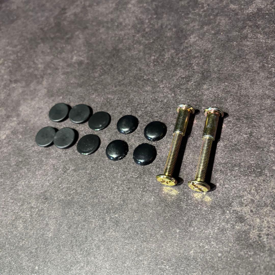 パモウナ　キッチンボード1400