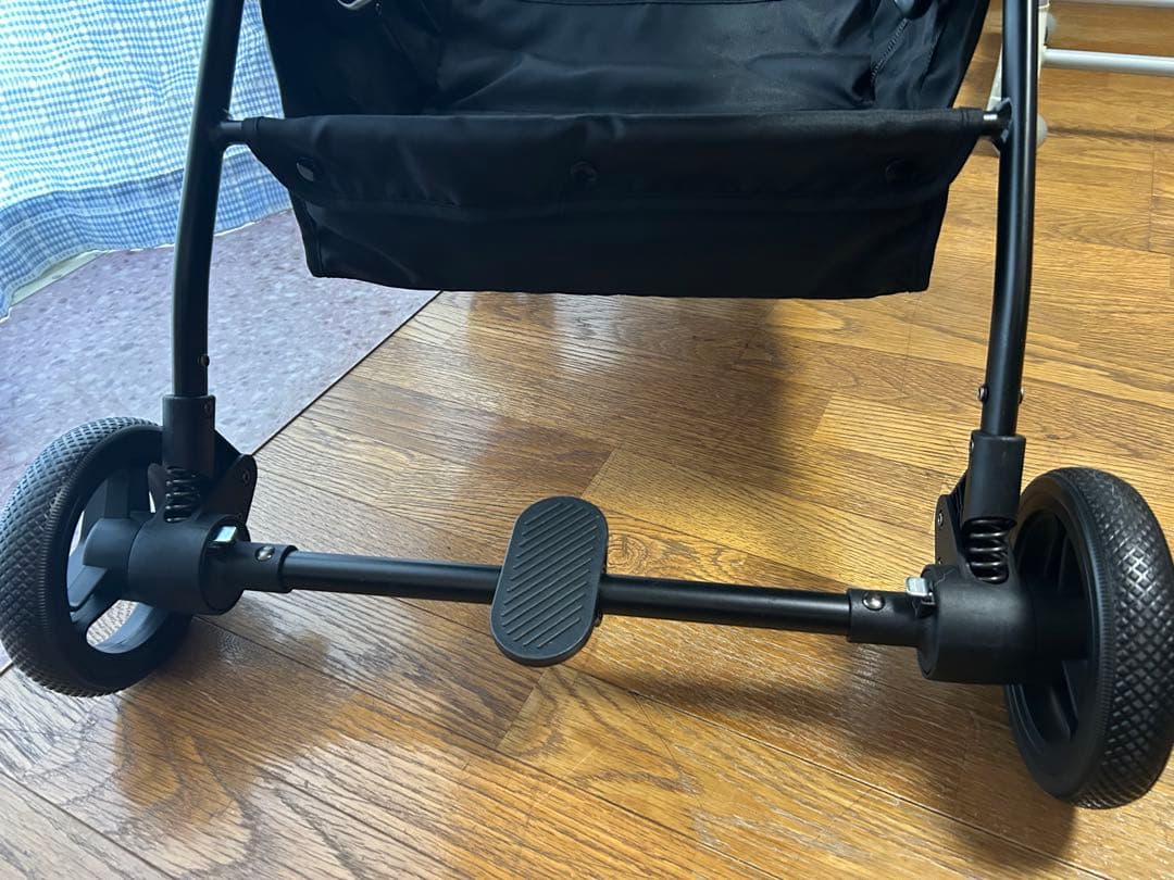 【未使用】軽量　ワンタッチ折りたたみ式ショッピングカート ブラック　買い物