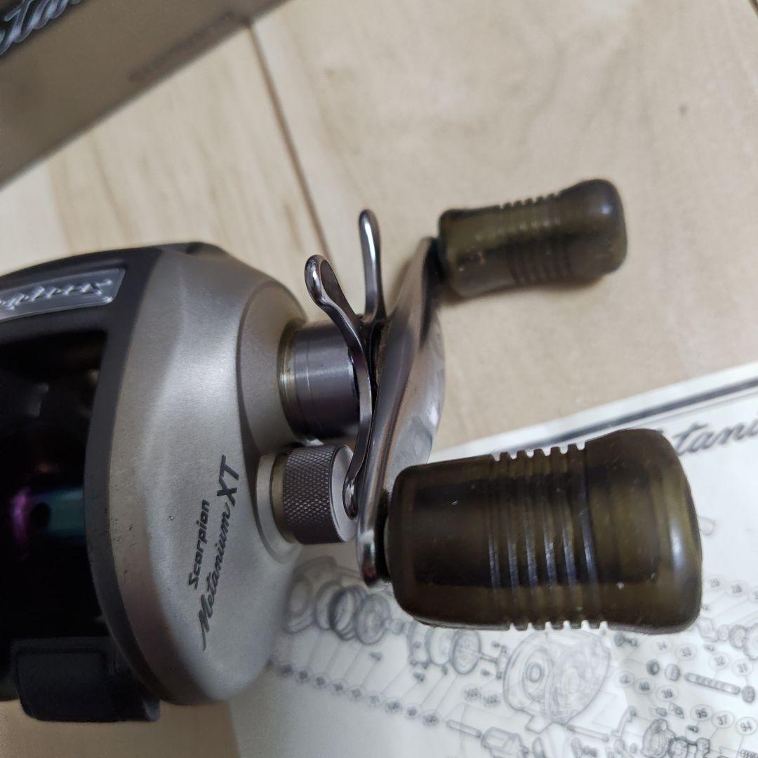 シマノ 97スコーピオン メタXT 鏡面 右ハンドル RH322