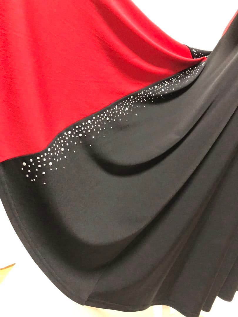 社交ダンス練習着レッスン着パーティ。切り替えレースビジュ上下セットアップドレス