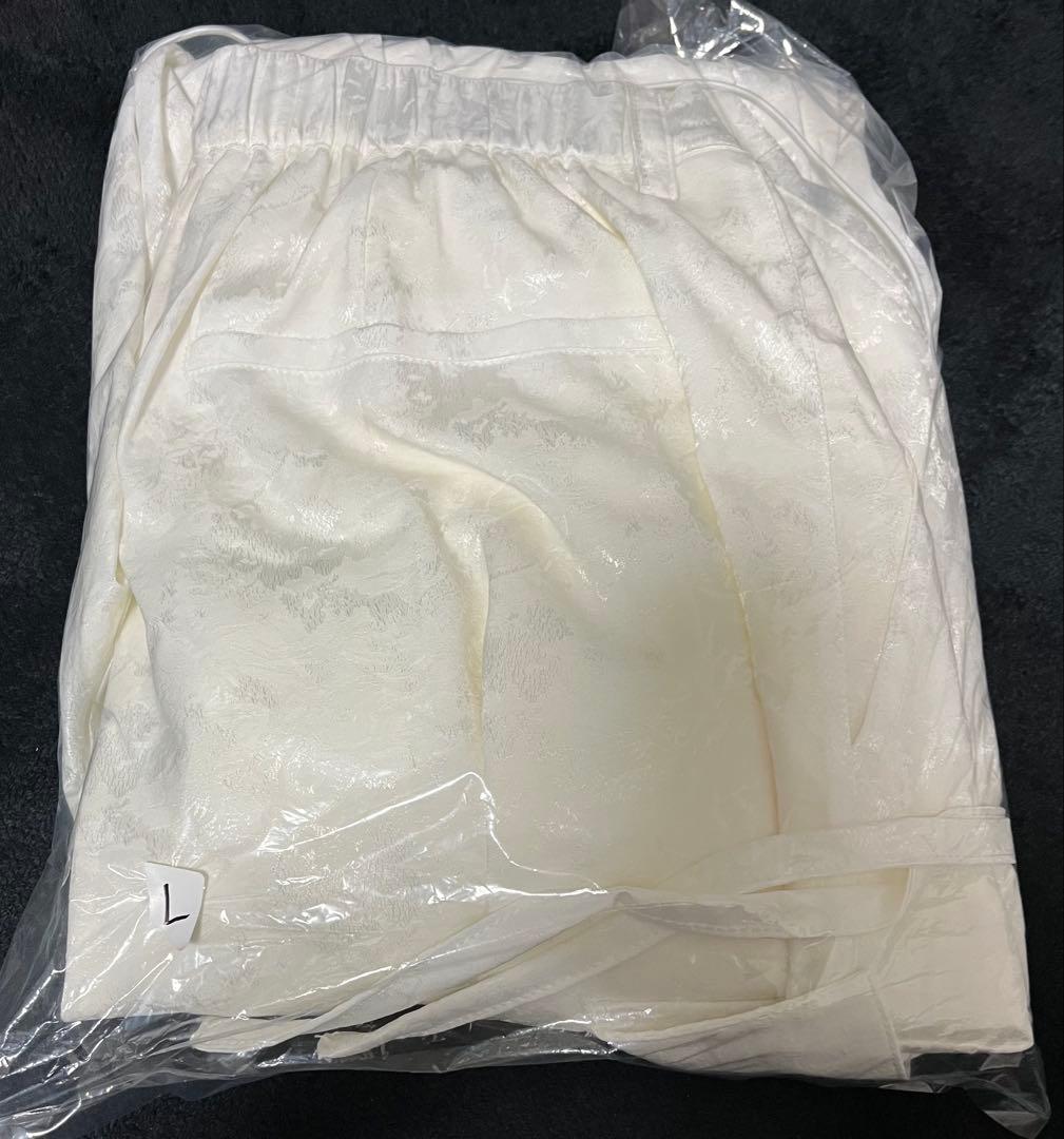 Ellno Loset Aran サテンJQドロストカーゴパンツ L ホワイト