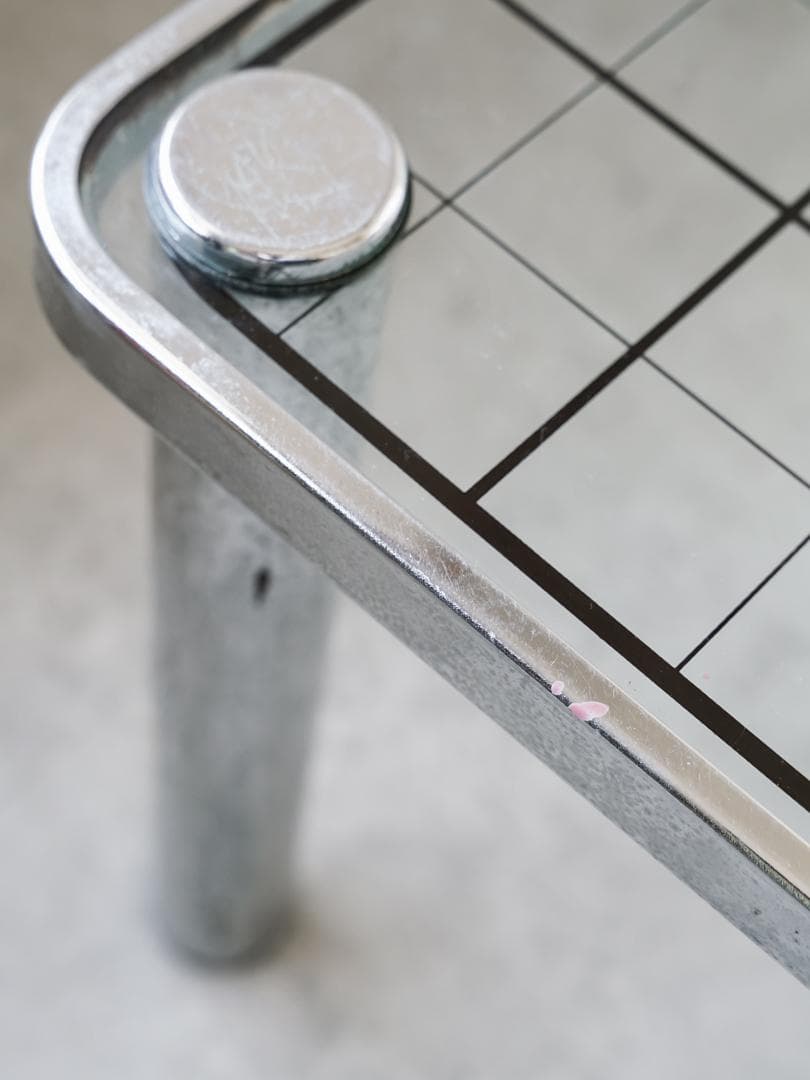 ポストモダン ヴィンテージ メタル×ガラステーブル 格子柄 ミッドセンチュリー