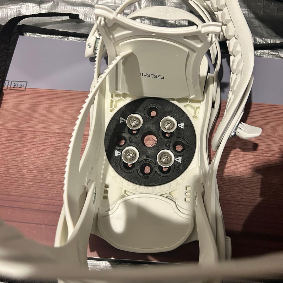 【即購入可・詳細追記あり】FLUX DS23-24モデル マルチカラー Mサイズ