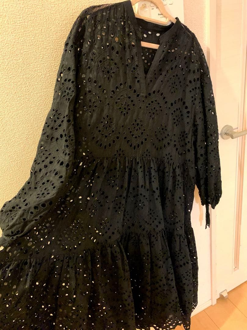 SLOBE IENA コットンエンブロイダリーティアードワンピース