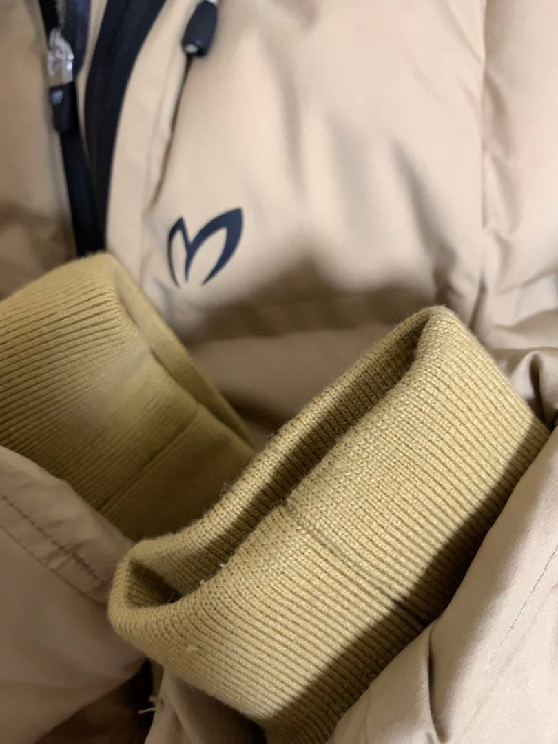 難ありMASTER BUNNY EDITION フード付ダウンジャケットサイズ4