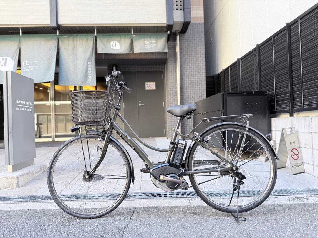 大阪府　ヤマハ　電動アシスト自転車 ダークグレー 前部バスケット付き