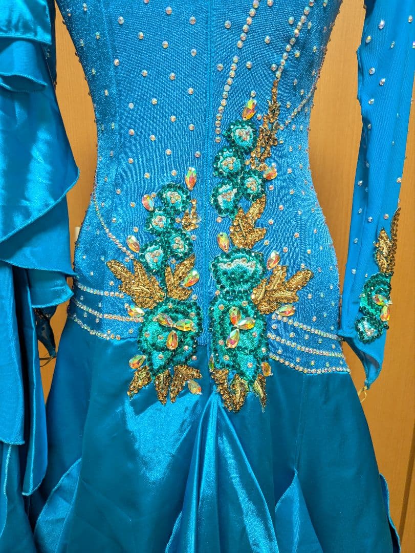 VeRTigo　社交ダンス衣装　ブルー