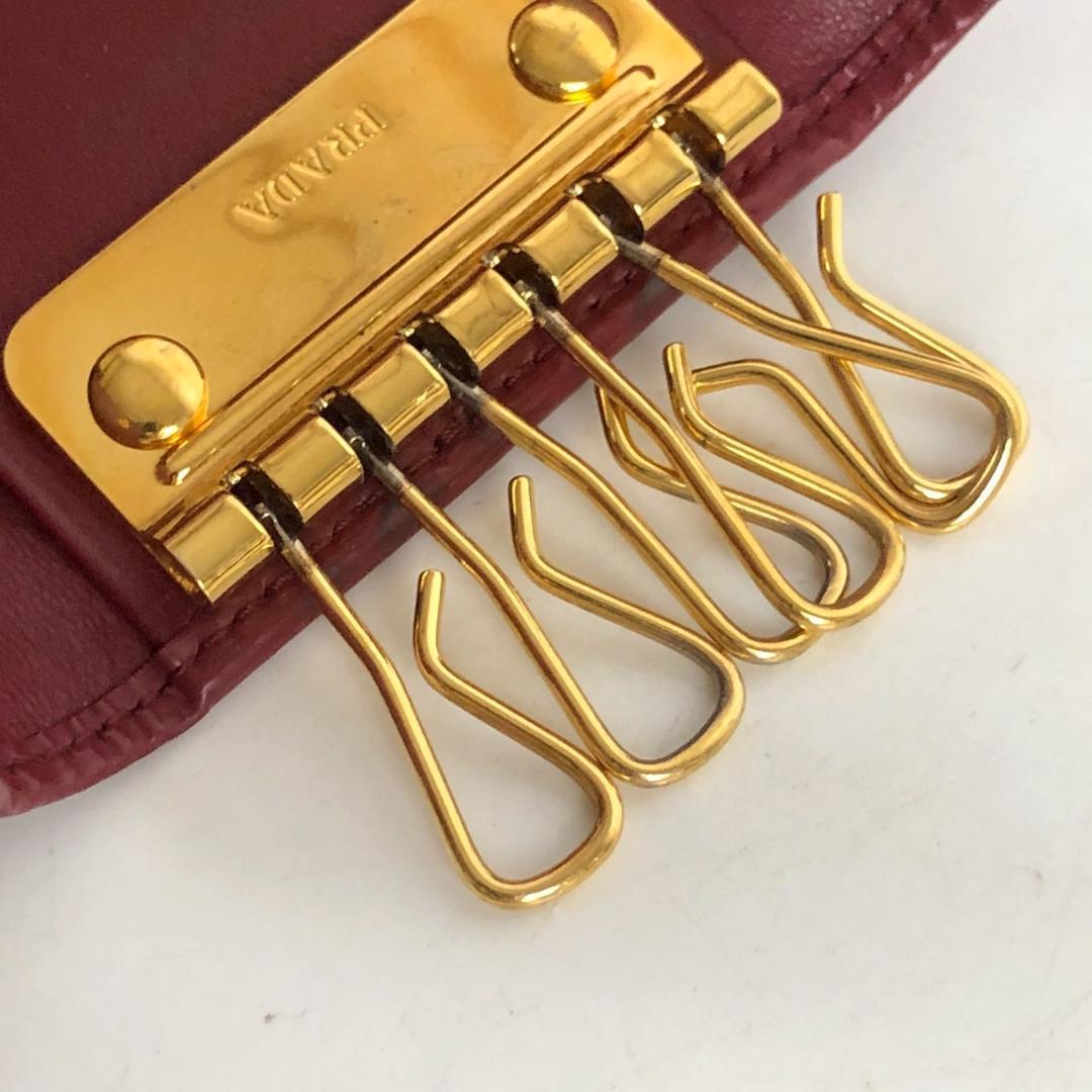 PRADA プラダ キーケース レッド レディース ブランド