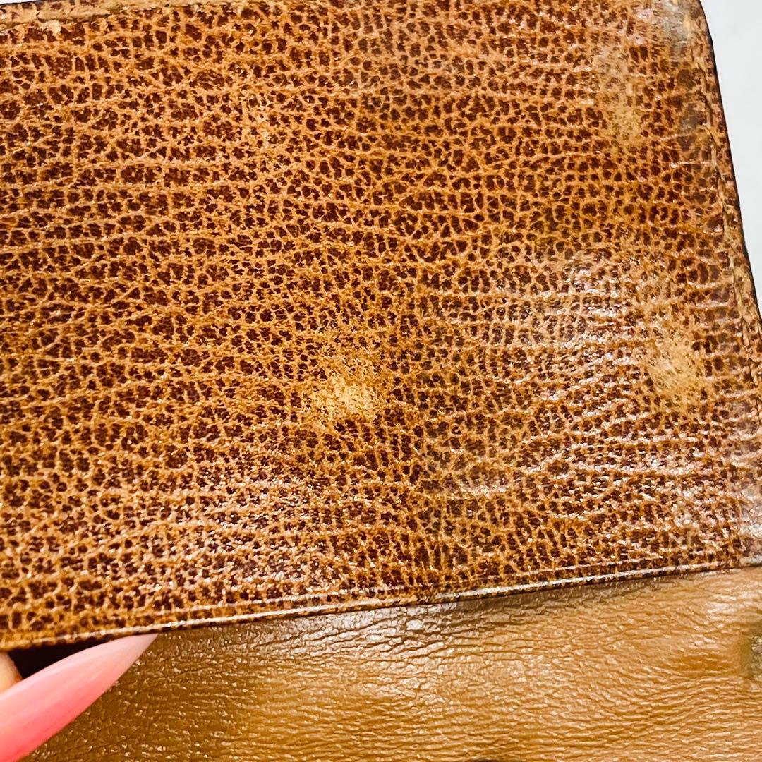 サルヴァトーレフェラガモ 2点セット①キーケース②ケース　です。