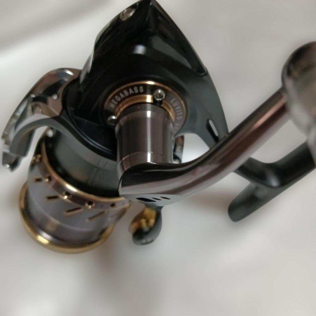 メガバス　ラビット　LUVITO 256　コルク替えハンドルノブ付　美品