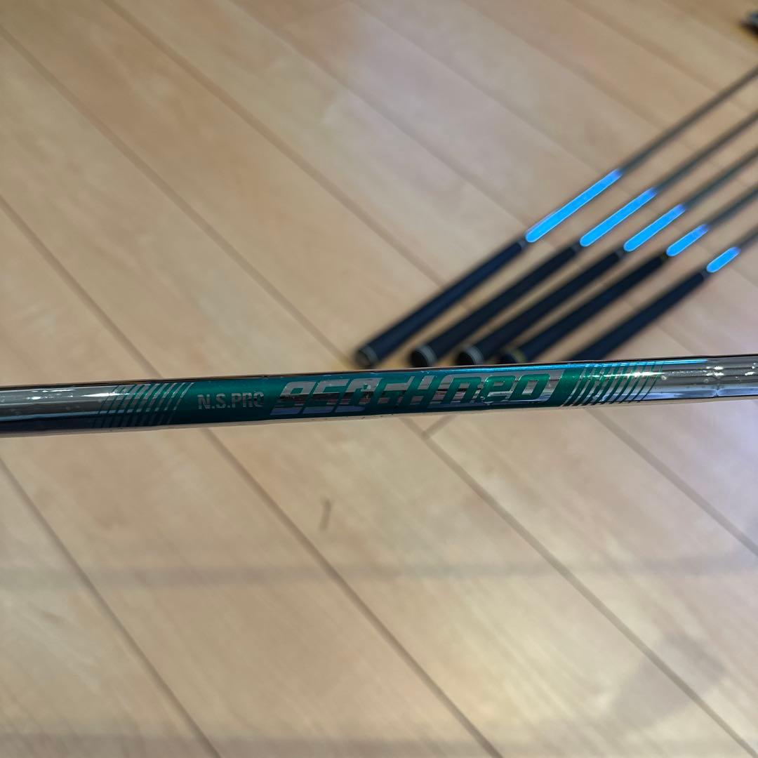 ブリヂストンアイアンセット 6本 スチールシャフト　jgr tourB