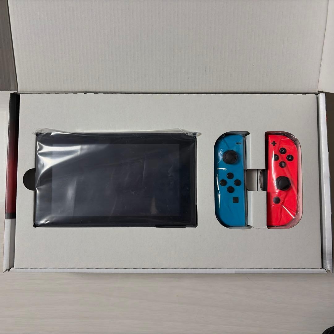 【良品】Nintendo Switch 本体 ネオンブルー・レッド