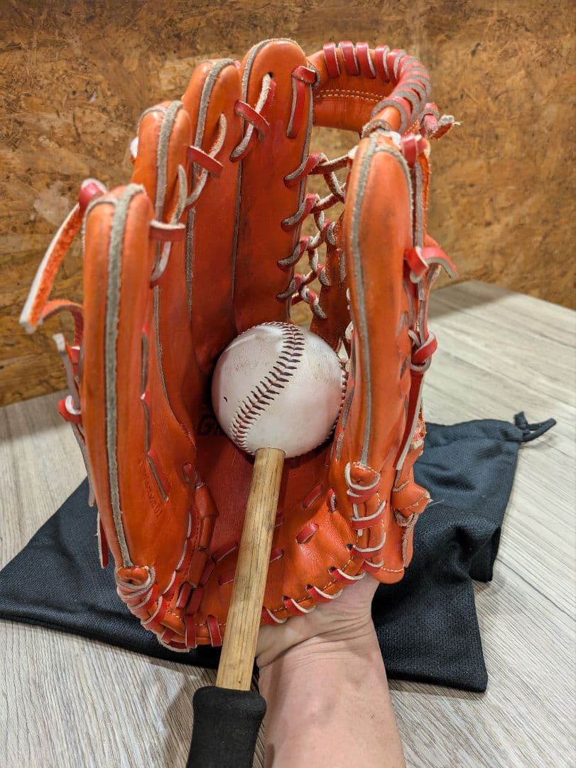 【即戦力】ミズノ　グローバルエリート 軟式用　左投げ用　グラブ　　一般　部活