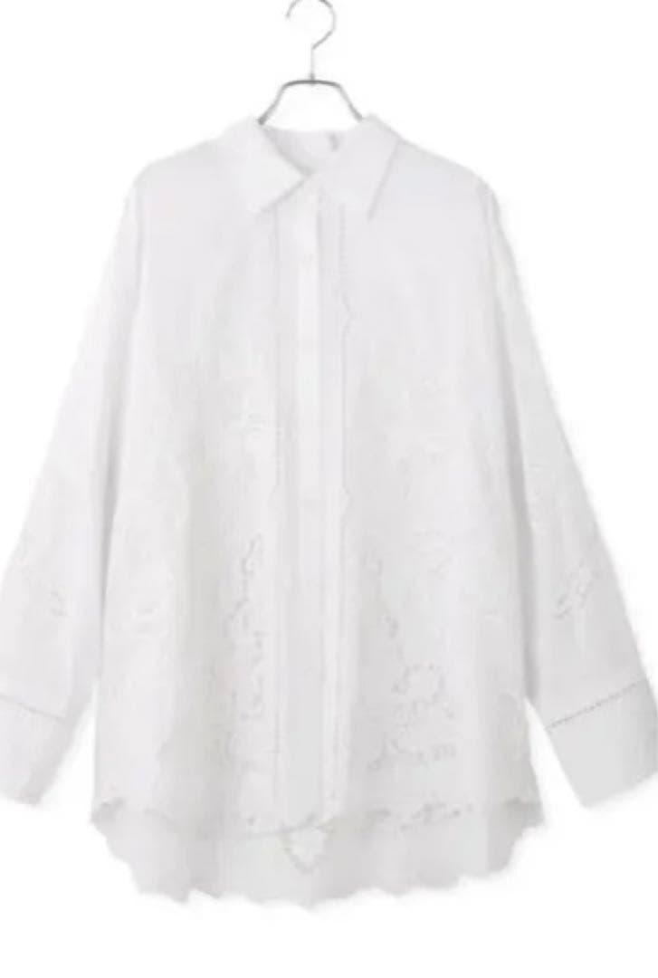 【EMOELLE】エンブロイダリーシャツ　ホワイト　新品