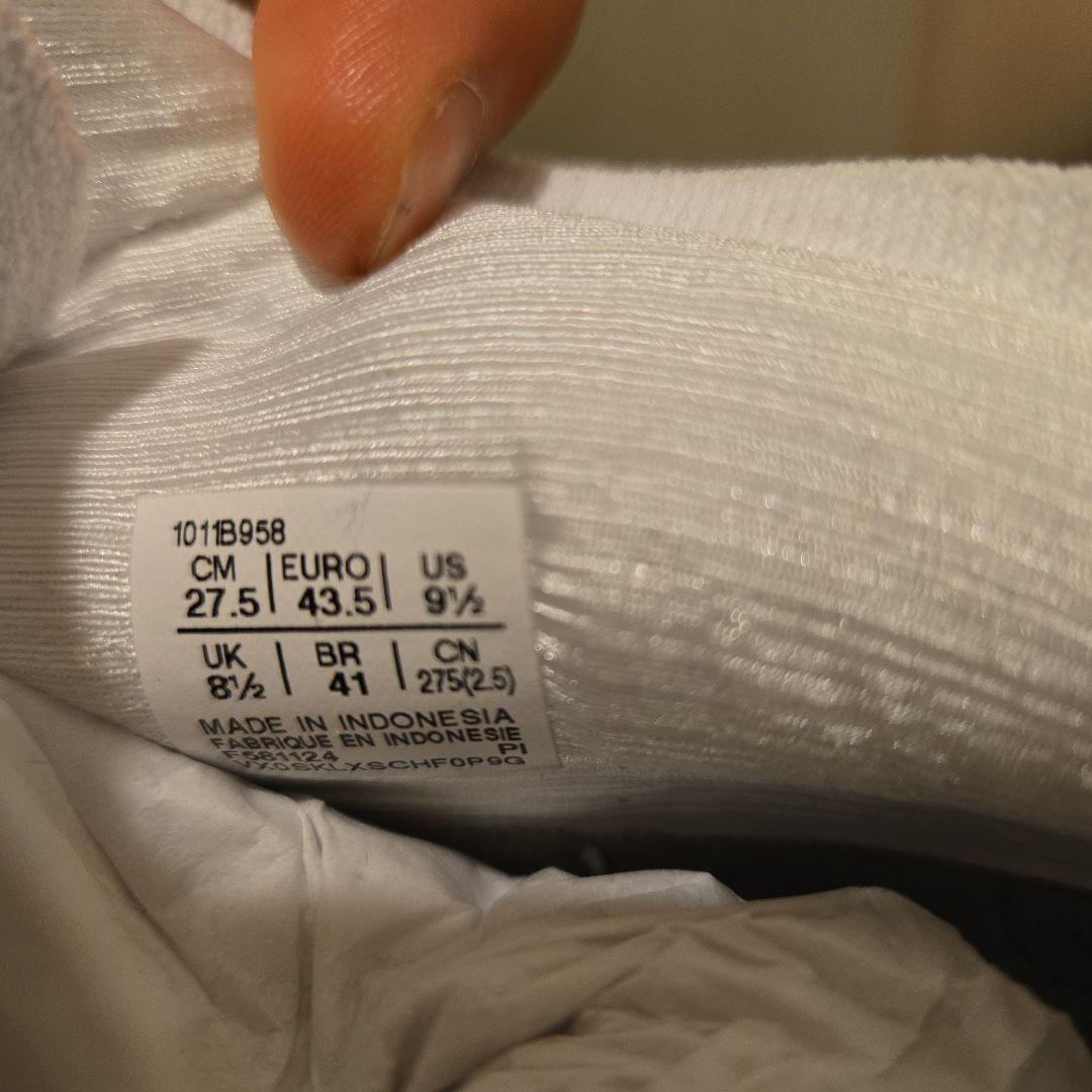 ASICS GEL-NIMBUS 27 ホワイト 27.5cm