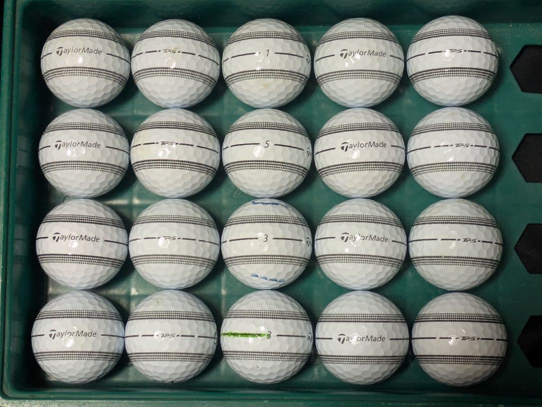 テーラーメイド　TP5 ホワイト ストライプ　ロストボール20球　189