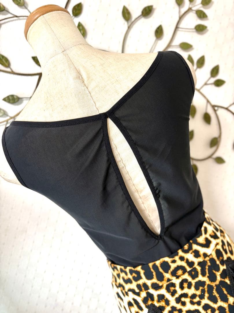 社交ダンス★新品★レッスンウェア★2点セット★スカート★胸パット付レオタード