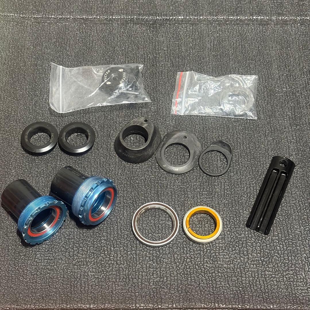 Factor OSTRO VAM 52 Soho Mix フレームセット