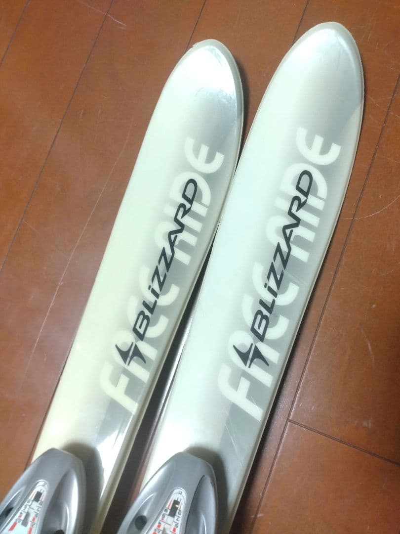 【ミッドスキー☆】110cm　Blizzardスキー板　送料無料！