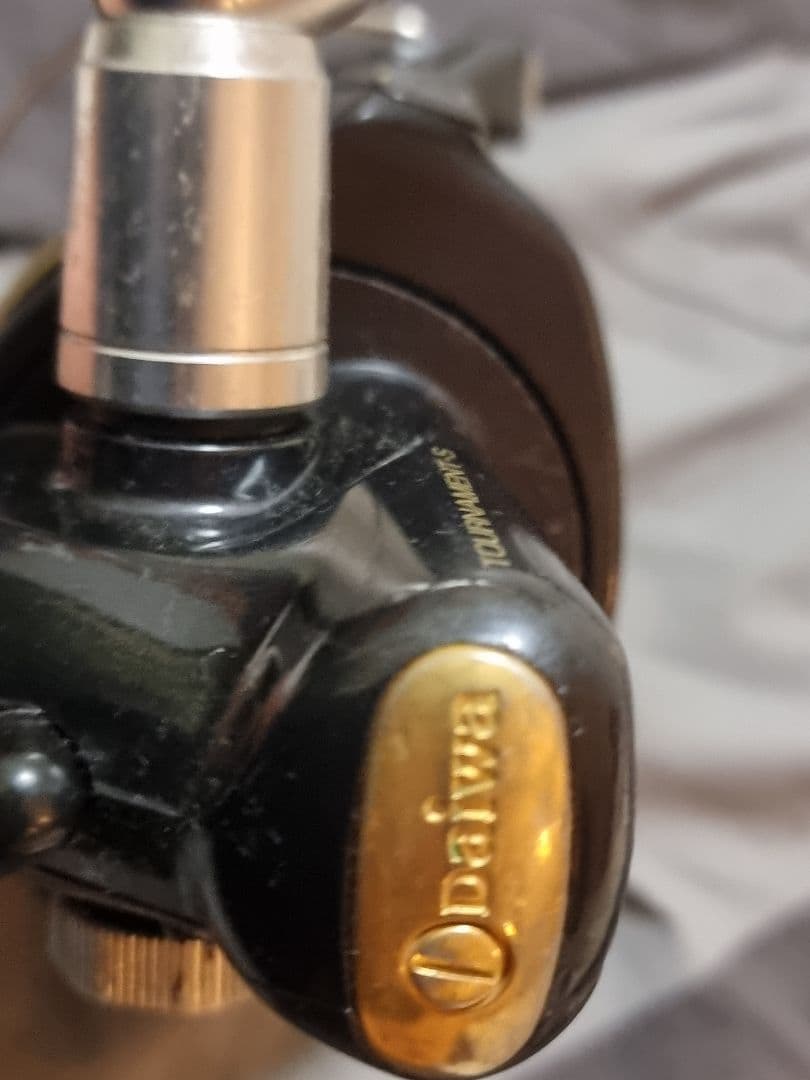 ダイワ　スピニングリールトーナメント6000　ジャンク