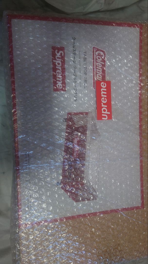 Supreme Coleman Charcoal Grill Red キャンプ