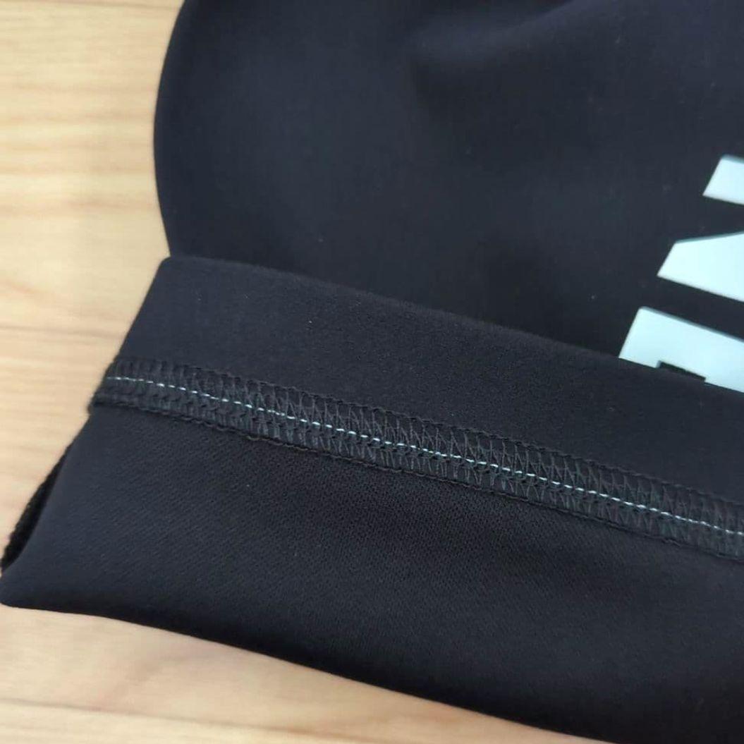 期間限定価格　新品　YONEX　ユニ　M　ウォームアップパンツ　黒　ストレッチ