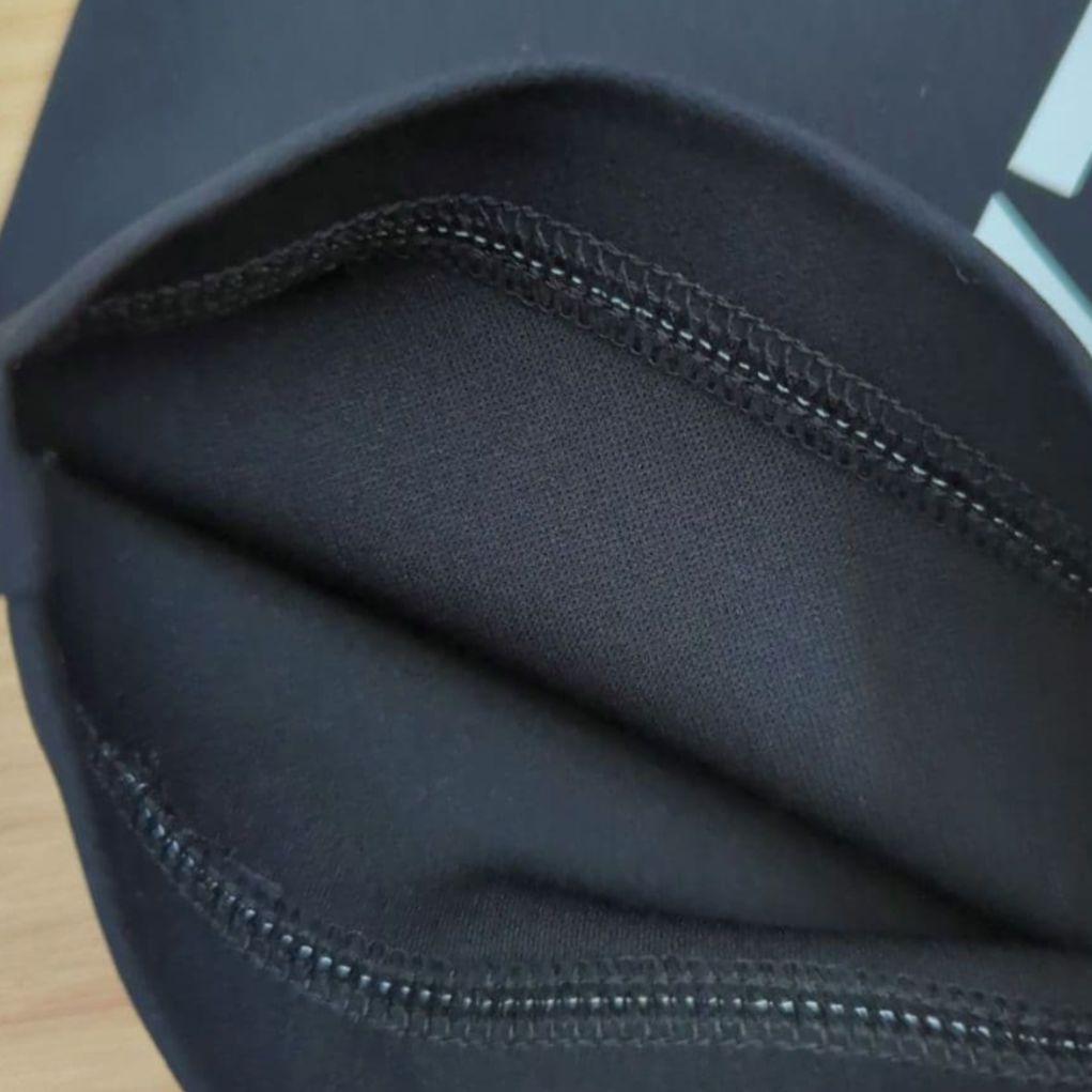 期間限定価格　新品　YONEX　ユニ　M　ウォームアップパンツ　黒　ストレッチ