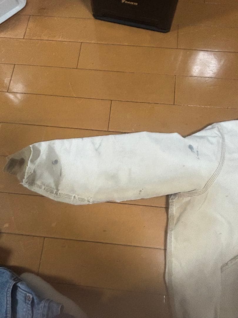 レ*ー様 Carhartt フード付きジャケット ホワイト