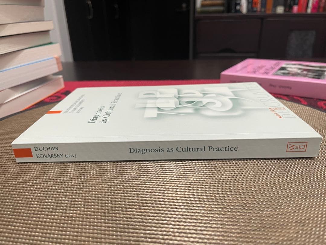 洋書 Diagnosis as Cultural Practice