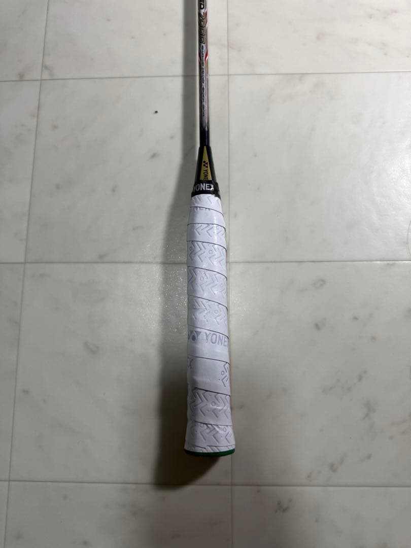 ひびなしYONEX NANOSPEED 7000 バドミントン