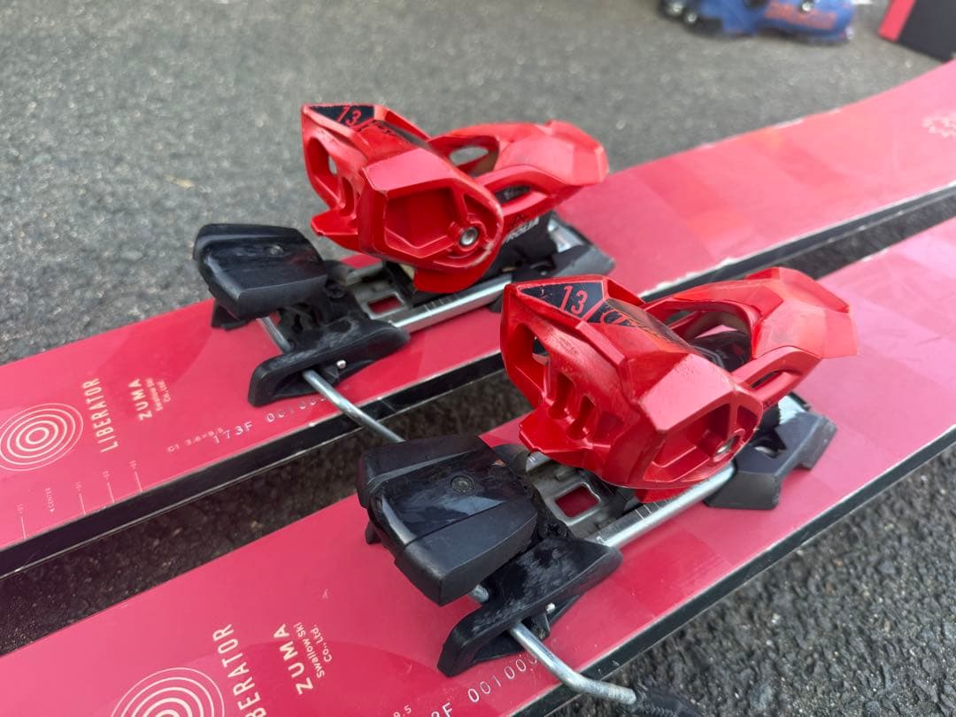 (k)ZUMA LIBERATOR ツマ リベレーター