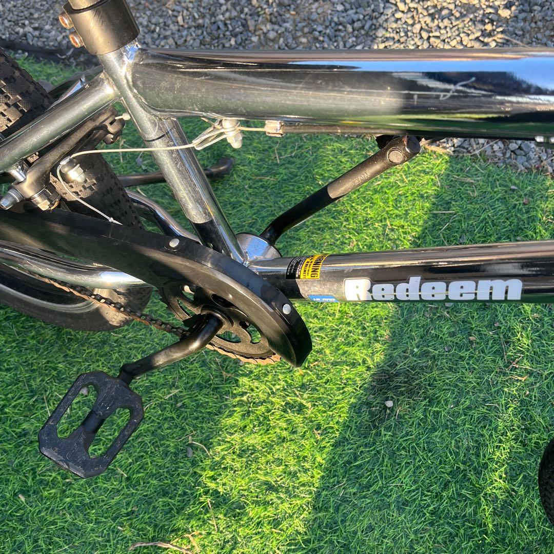 福岡市東区引き取り希望、近隣配送可　20インチ シルバー/ブラック