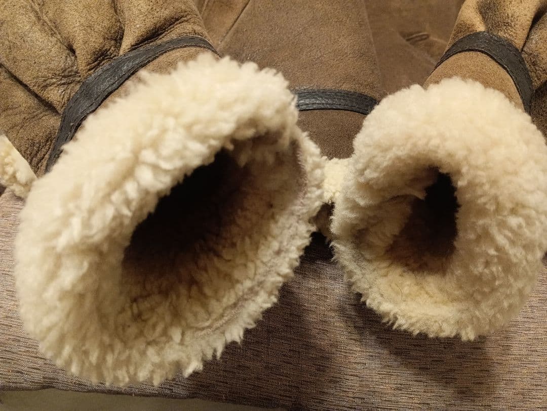 AVIREX B3ムートンフライトジャケット　 USA製 　人気サイズ40