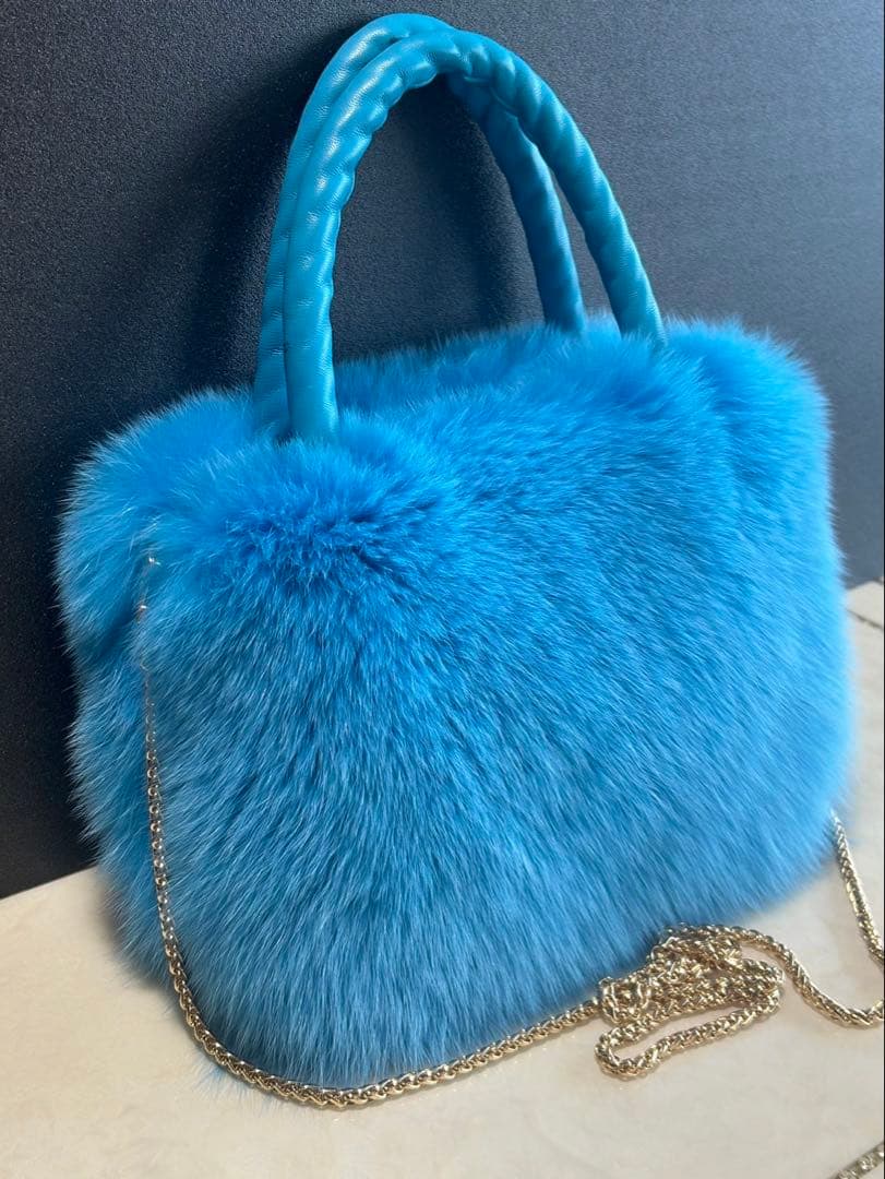 上質サガフォックスファーバッグ　ブルー　最安値